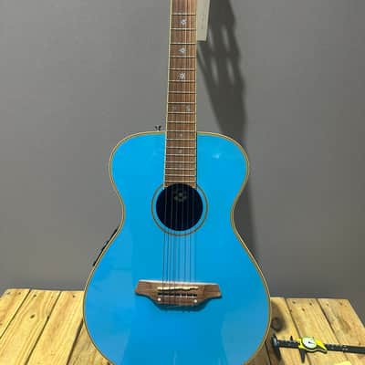 Daisy Rock Acoustic Classical 2000s Baby Blue image 3