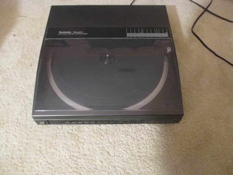 Technics SL-J33 Direct Drive Automatic Vintage Turntable - Works!