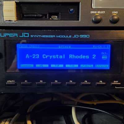 Roland JD-990 with Vintage Synth expansion