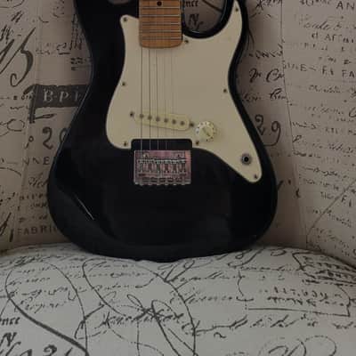 Mini Harmony electric travel guitar short scale image 2