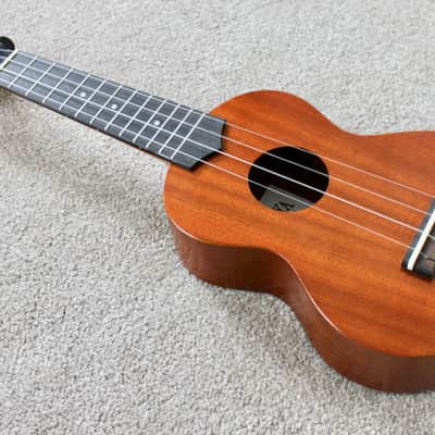 Brand New Kiwaya Student Model KSU-1 Ukulele W / Carrying Bag image 15