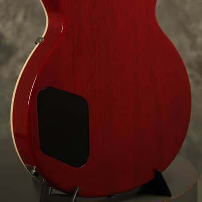 2022 Gibson Les Paul Classic Translucent Cherry image 15