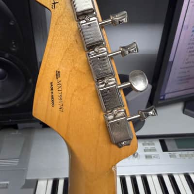 Fender Jimi Hendrix Artist Series Signature Monterey Stratocaster 2017 - 2018 - Monterey Graphic image 5