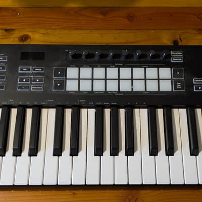 Novation Launchkey 37 MKIII MIDI Keyboard Controller