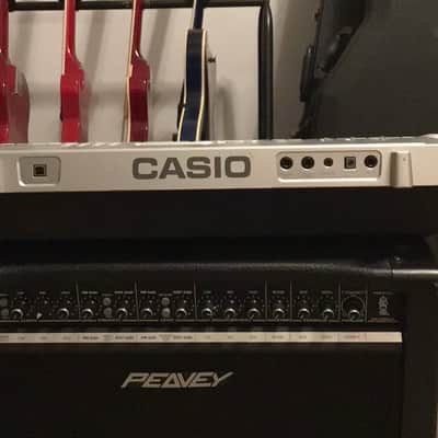 Casio LK-220 Lighted Keyboard 61-Key MP3 / USB Port 400 Tones ** NOT WORKING ** image 2