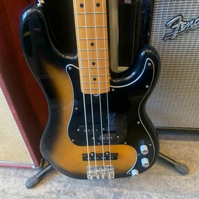Squier PJ Bass 90s image 4