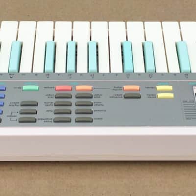 Casio SK-1 32-Key Sampling Keyboard 1986 - Pink image 7