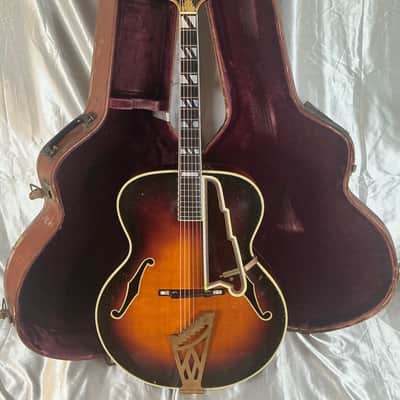 1953 D’Angelico New Yorker Archtop Acoustic Hollowbody Non-Cutaway Guitar Original Sunburst Finish w/Original Hard Shell Case image 1