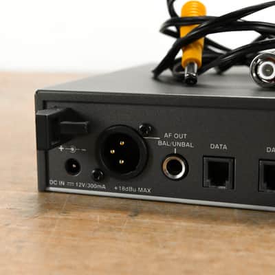 Sennheiser ew 100 G3 Handheld Wireless System - A Range: 516-558 MHz CG0118G image 4