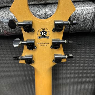 B.C. Rich KKW 90/200s - Black and red image 8