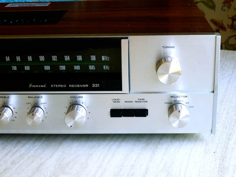 BEL AMPLI TUNER stéréo hifi vintage ( 1975 ) Sansui 331 EUR 120,00
