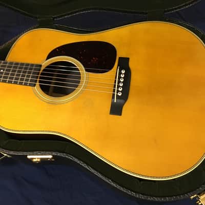 Martin  D-28 Authentic 1937 VTS Aged 2018 Natural image 3