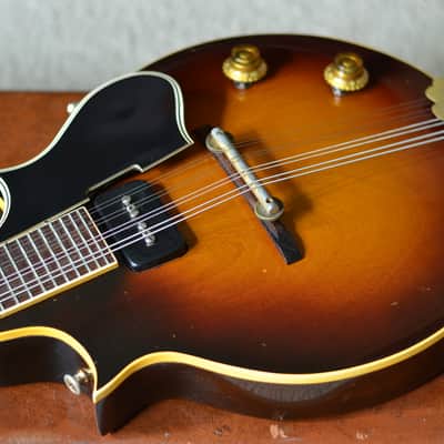 Vintage 1957 Gibson EM-200 solidbody electric florentine mandolin image 15