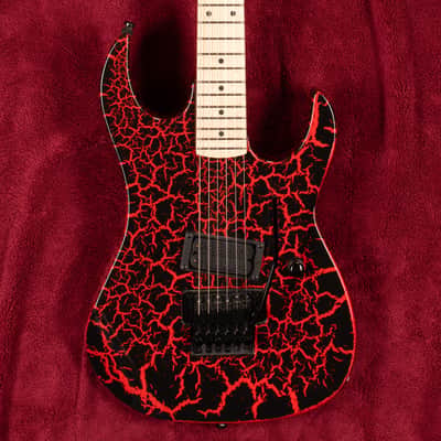 B.C. Rich Gunslinger Retro II with Floyd Rose - Red Crackle image 1
