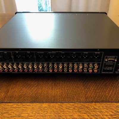 Parasound Halo P7 Preamplifier Black image 6