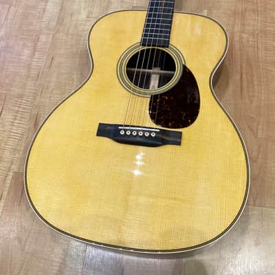 Martin Standard Series OM-28 Acoustic Guitar image 1