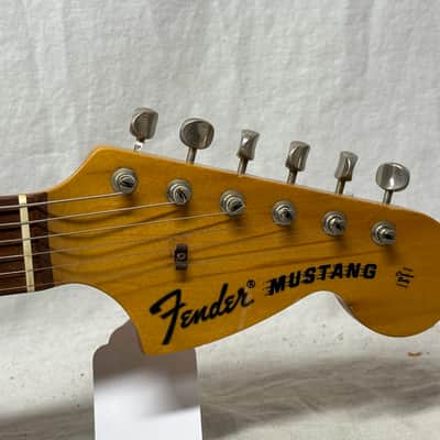 Fender Mustang Guitar with Case - MIJ Made In Japan 1993 - 1994 image 7