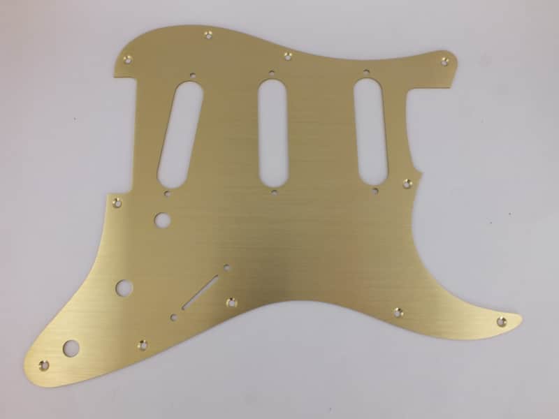 2024 Guitars Electric Ltd Fender Stratocaster Gold Anodized