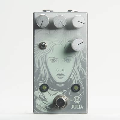 Walrus Audio Julia Chorus/Vibrato Platinum Colorway image 1