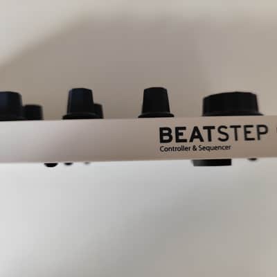 Immagine Arturia BeatStep MIDI Controller 2014 - Present - White - 2