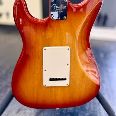 2017 Fender American Professional Stratocaster - Sienna Sunburst image 5