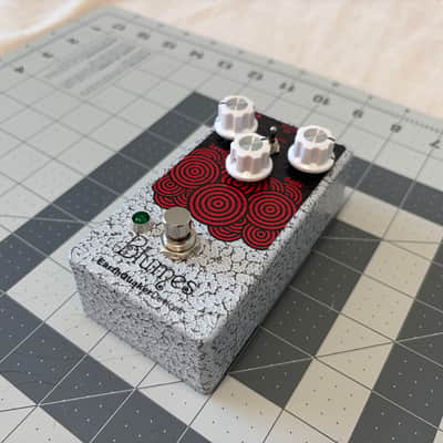 EarthQuaker Devices Blumes Bass Overdrive (Cult FX Exclusive) image 1