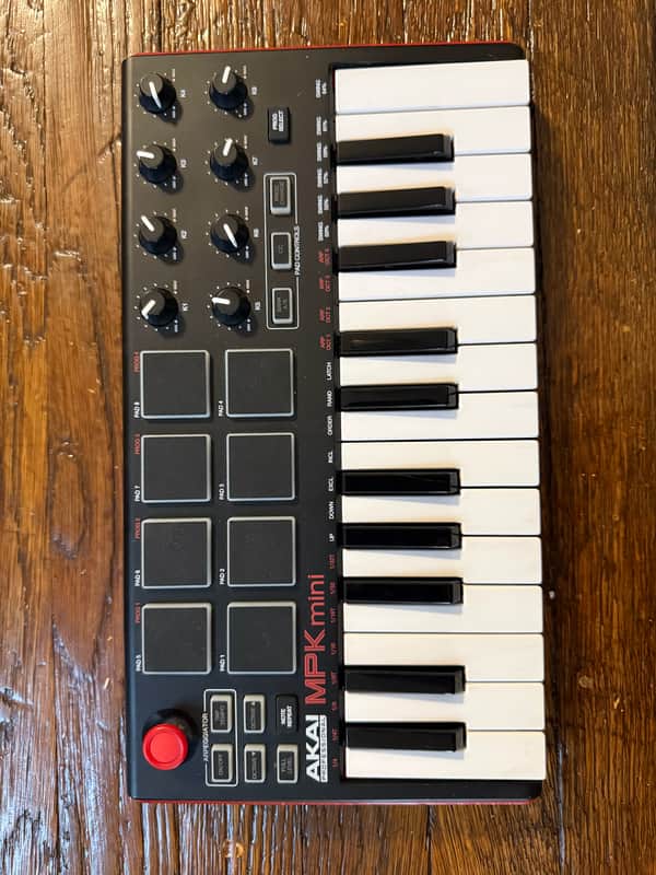 Akai MPK Mini MKII 25-Key MIDI Controller image 1