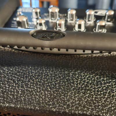 Peavey NanoVypyr Battery-Powered 14 Watt 1x8" Busker Amp 2010s - Black image 4