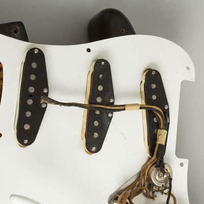 Fender  Stratocaster Solid Body Electric Guitar (1957), ser. #024071, original tweed hard shell case. image 14