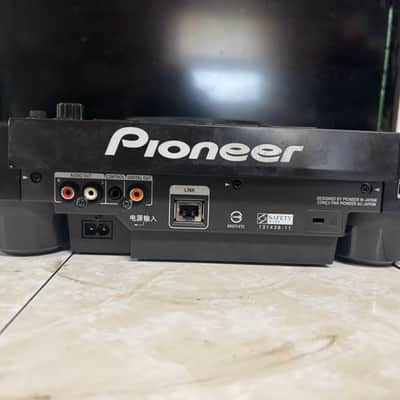 Pair of Pioneer CDJ-900 Nexus (CDJ-900NXS) image 11