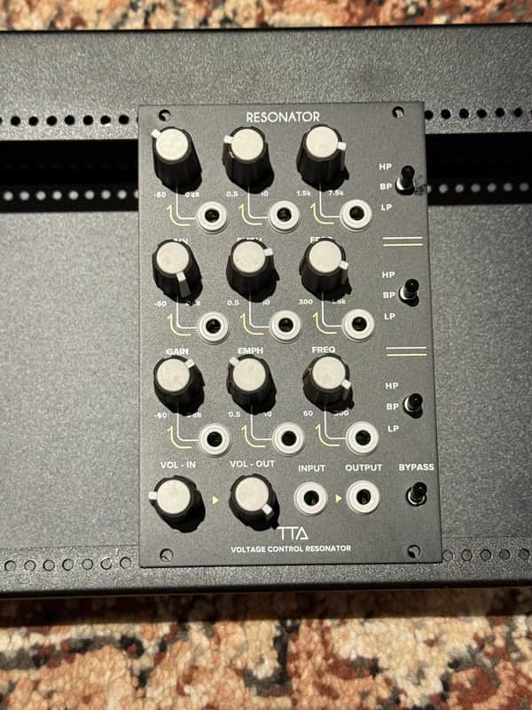 Tiptop Audio Resonator image 1