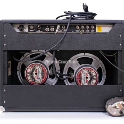 Fender Vibrolux Reverb 2-Channel 2x10" Guitar Combo Tube Amplifier 1973 image 3