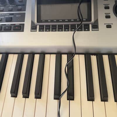 Roland Fantom-X8 88-Key Workstation Keyboard 2003 - 2004 - Silver image 3