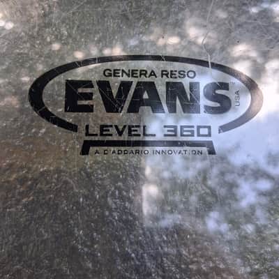 Evans 14" Clear Level 360 Genera Reso Drumhead 2018 - Clear image 2