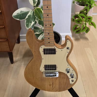 1982 Peavey T-15 MADE IS USA T15 Natural Ash RARE Original Molded Hard Case American Vintage 80s 1980's Electric Guitar image 9