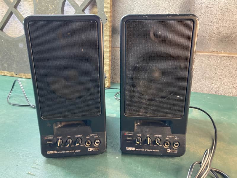 Yamaha MS20S Speakers image 1