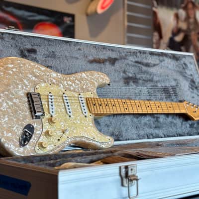 Fender Custom Shop Moto Stratocaster with Amp and Case 1995 - 1997 - White Moto image 1
