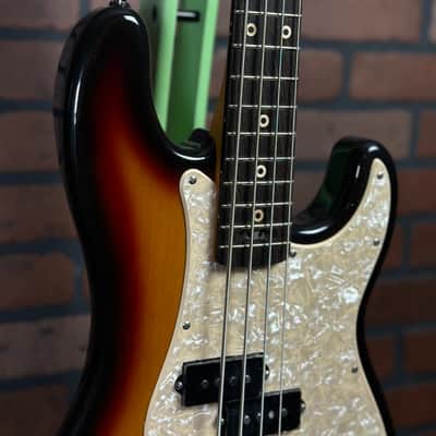 Woodcraft Electric Guitars P Bass 4 Mini Short Scale 4-String Electric Bass image 3
