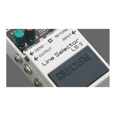 Boss LS-2 Compact Battery and Adapter Powered Line Selector Pedal with Level Control and Six Looping Modes for Multiple Effects Setups image 6