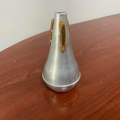 Leblanc Alessi-Vacchiano "In Tune" Model Trumpet Straight Mute image 1