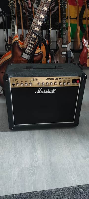 Marshall JCM 2000 DSL 401 Dual Super Lead 2-Channel 40-Watt 1x12