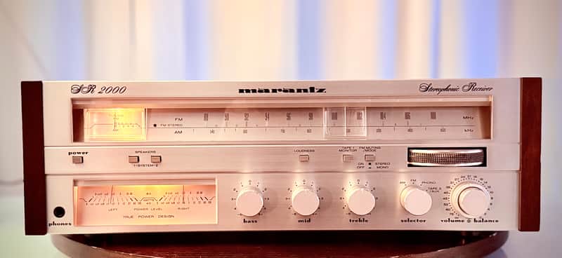 🎶✨ Marantz SR 2000 Vintage Stereo Receiver w/ Wood Case