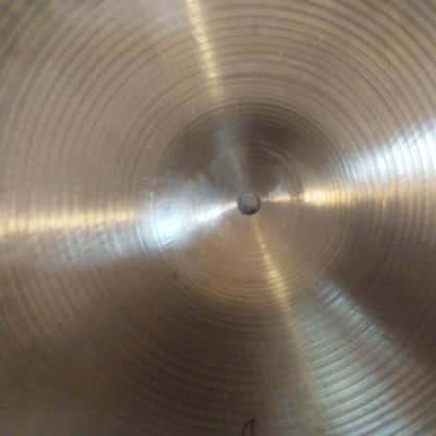 Zildjian Vintage Avedis 16 inch crash cymbal 1107 grams 1970s excellent! image 7