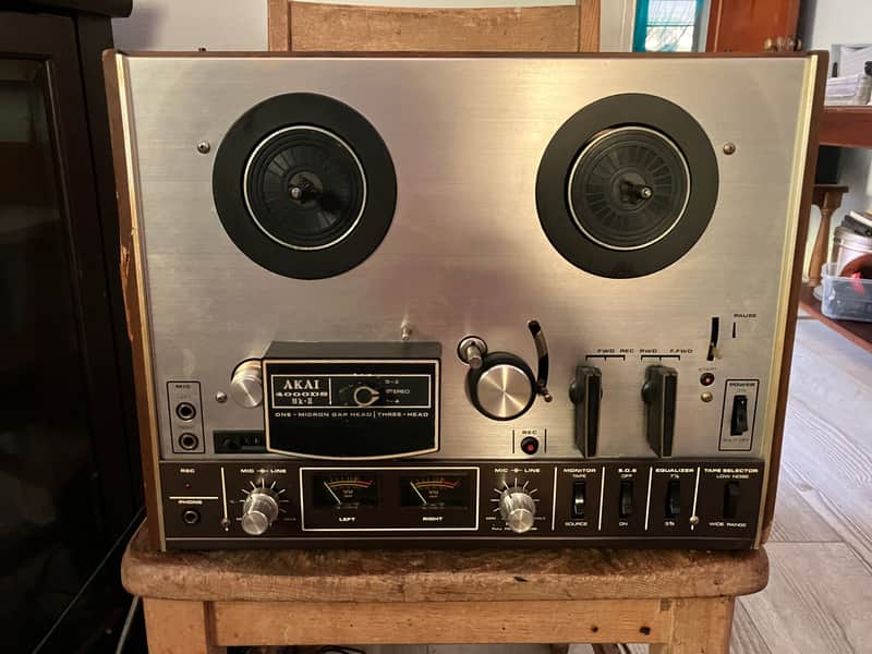 PLEASE READ AD!!! Akai GX-4000D 1/4" 4-Track 2-Channel Reel to Reel Tape Deck Recorder 1978 - 1985 - Silver image 1