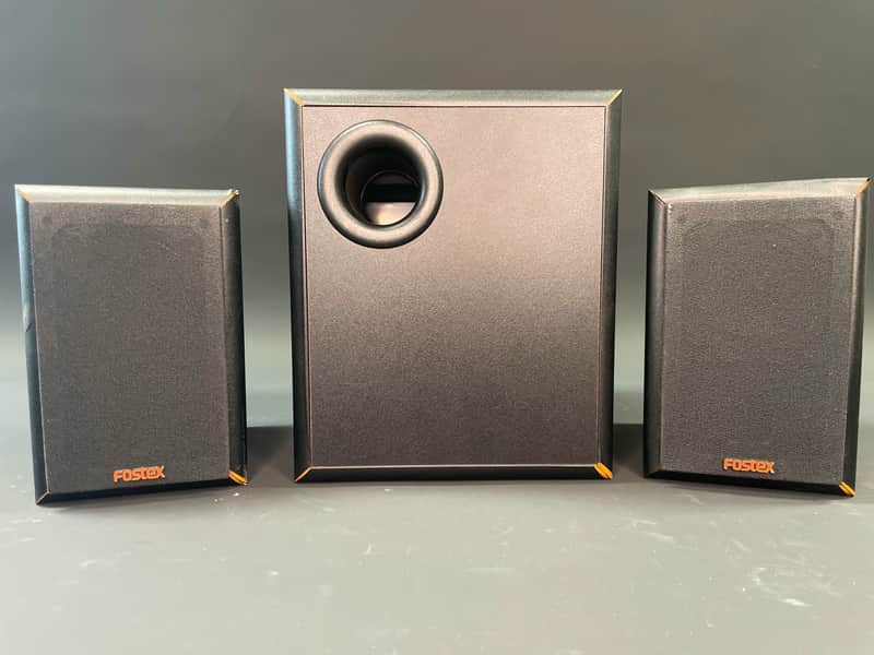 Fostex PS-3.1 / SW-1.1 Powered 2.1 Studio Monitor System w/ SS-1.1 Speakers