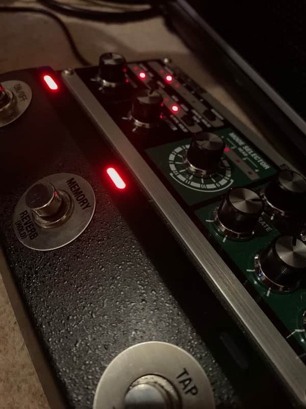 Boss RE-202 Space Echo