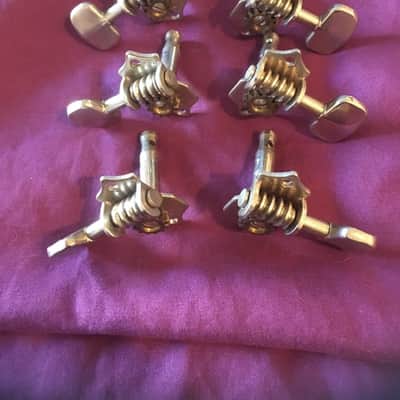 Grover Sta-tite Guitar Tuners Set ( 3+3), Square-ish Buttons, Chrome image 2