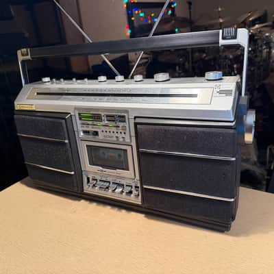 Pioneer SK-95 Runaway Vintage Boombox Cassette Radio AM FM Fresh Pro Servicing🔥 image 6