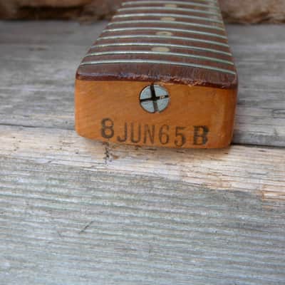 Fender mustang neck rosewood fingerboard 1965 tuners 1965 maple image 10