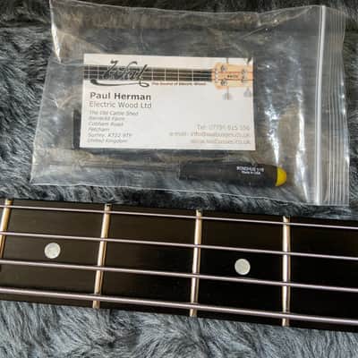 Wal Mk2 4-string (w/ Mk3 neck joint!) OHSC image 15